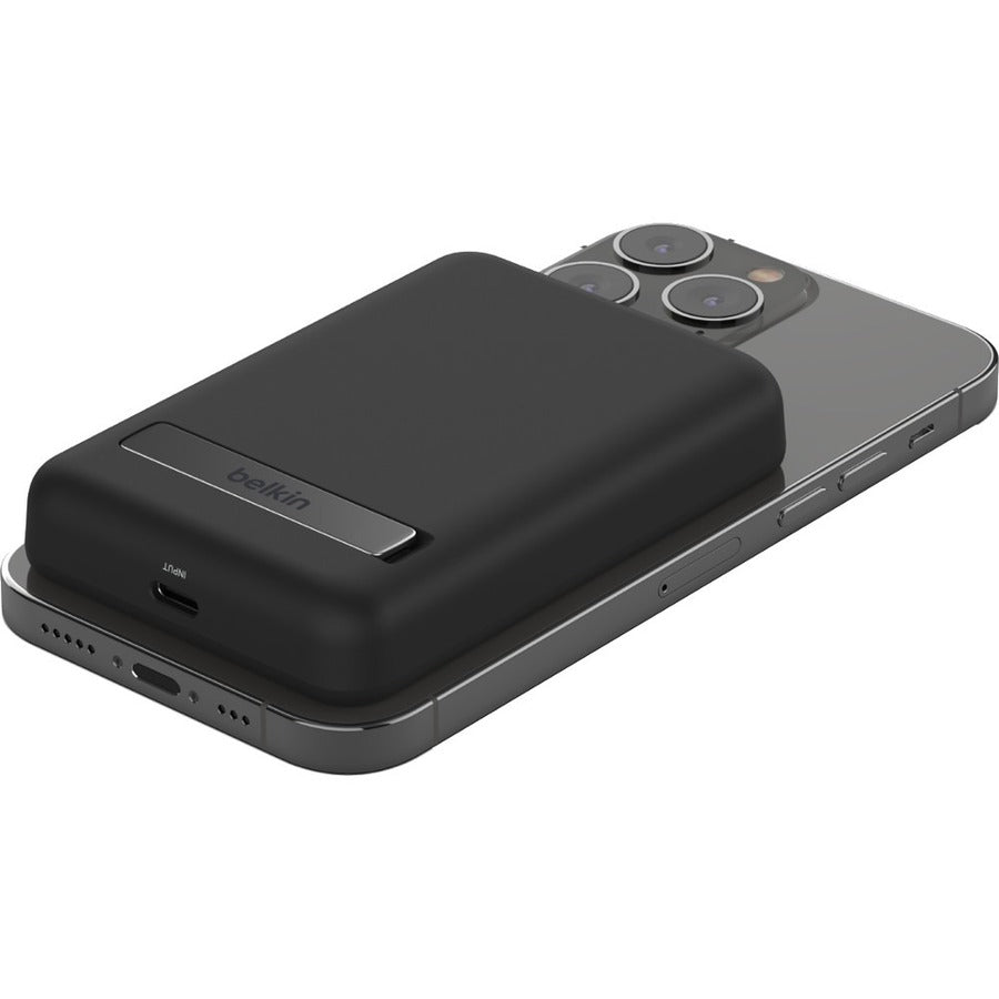 Belkin BoostCharge Magnetic Wireless Power Bank 5K + Stand - BPD004BTBK