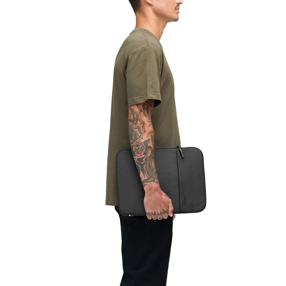 Incase Crosstown Sleeve for 14-inch Laptop