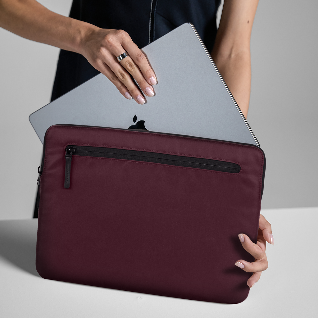 Incase Compact Sleeve for 13-inch Laptop